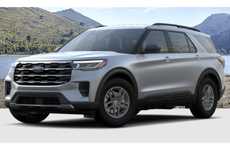 2025 Ford Explorer Active front and side view