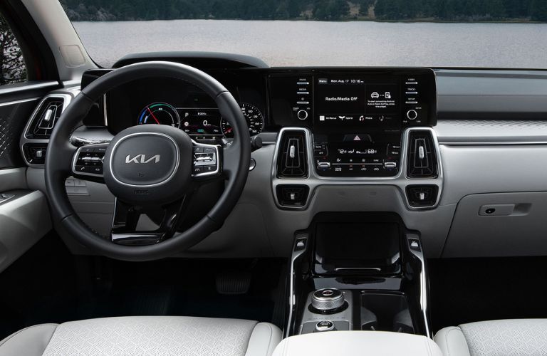 2024 Kia Sorento Hybrid interior