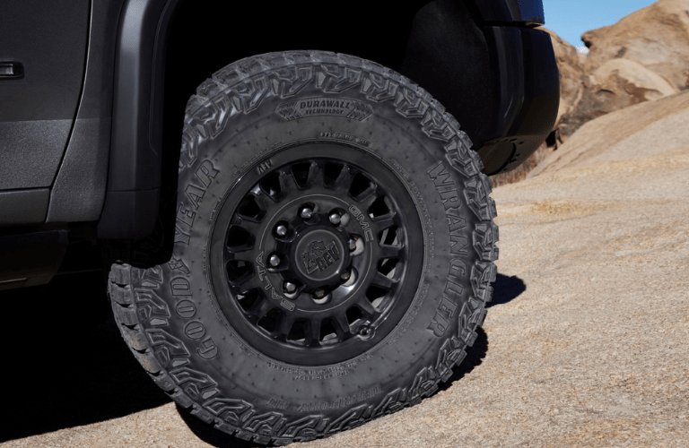 2024 Sierra HD AT4X wheel