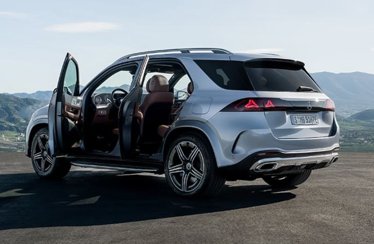 rear quarter view of the 2027 Mercedes-Benz GLE SUV