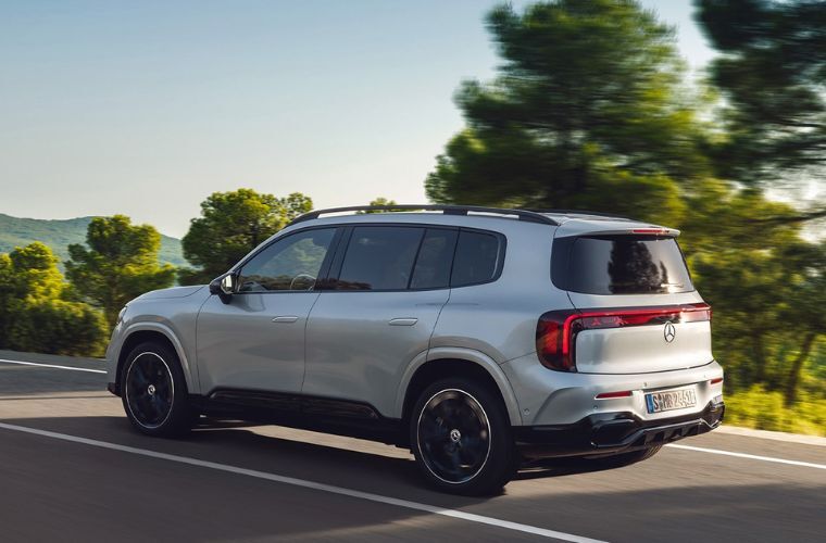 2027 Mercedes-Benz GLB exterior rear view