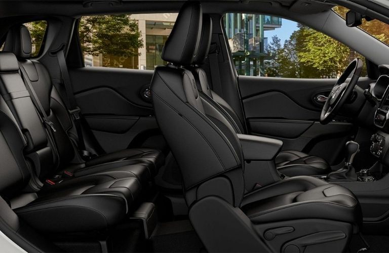 2020 Jeep Cherokee interior side view