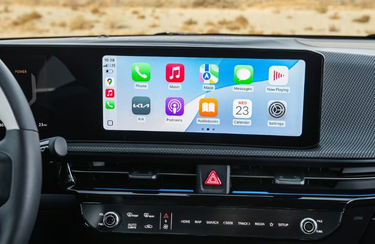 infotainment of the 2025 Kia EV6