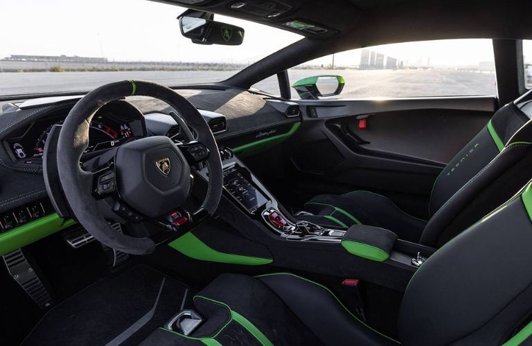 2025 Lamborghini Huracan Tecnica cabin view