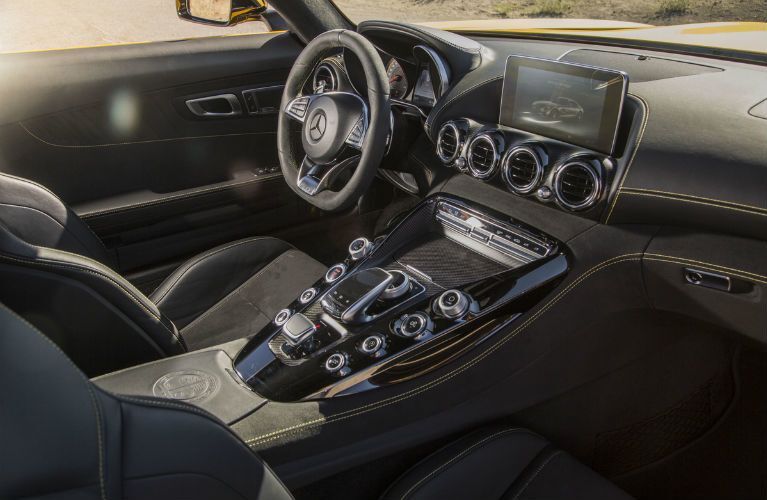 2017 Mercedes-AMG GT S COMAND NAVIGATION Pad