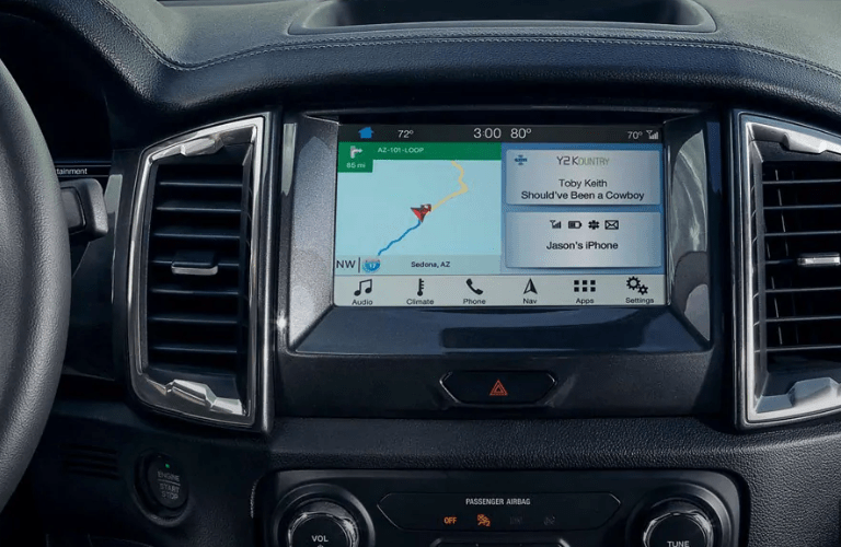 Centre touchscreen inside 2019 Ford Ranger Lariat