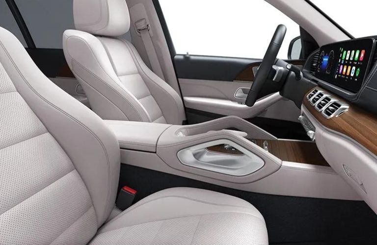 image of the driver seats and steering column of the 2025 Mercedes-Benz GLS SUV