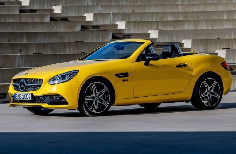 Side view of the 2022 Mercedes-Benz SLC Roadster