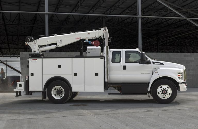 2024 Ford F-750 side view image