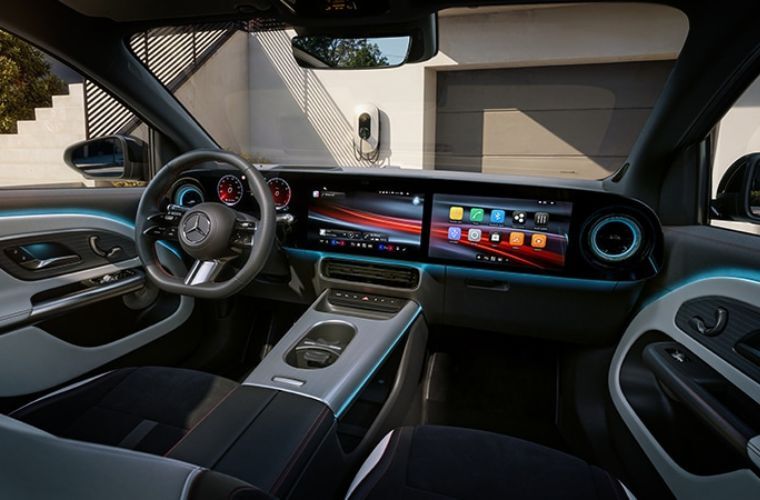 2028 Mercedes-Benz GLA SUV interior front dash