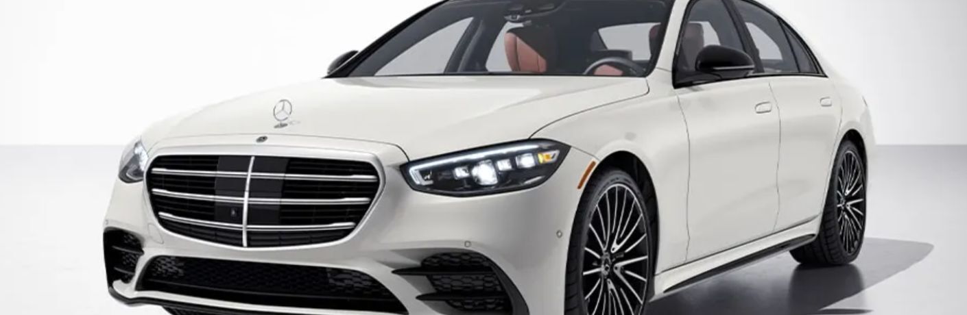 front quarter view of the 2024 Mercedes-Benz S-Class 500 4MATIC Sedan