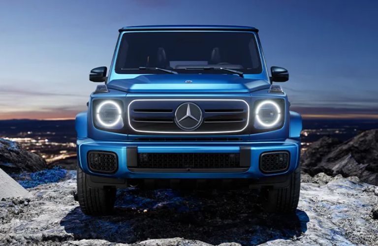 2025 Mercedes-Benz C Class exterior front view