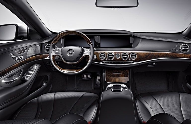 Steering Wheel in 2017 Mercedes-Benz S-Class