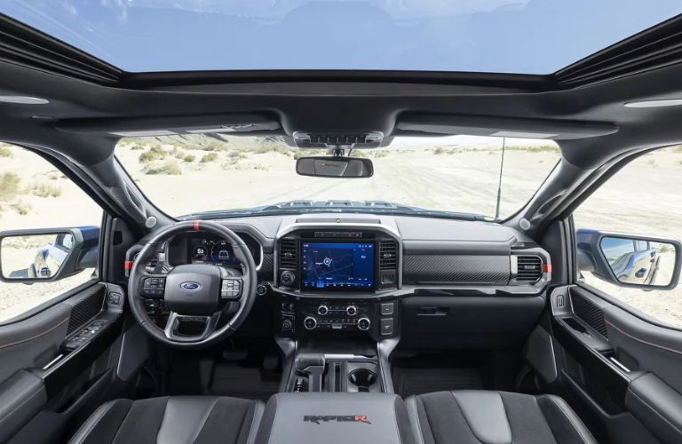 2023 Ford F-150 Hybrid cabin view