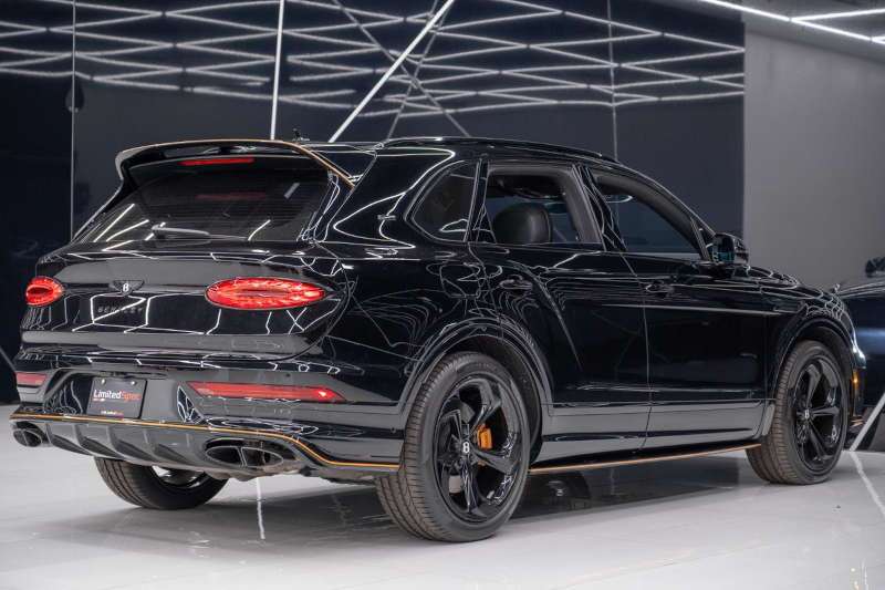 A rear quarter exterior view of the 2025 Bentley Bentayga