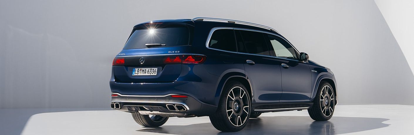 Rear Quarter View of the 2027 Mercedes-Benz AMG® GLS 63 SUV