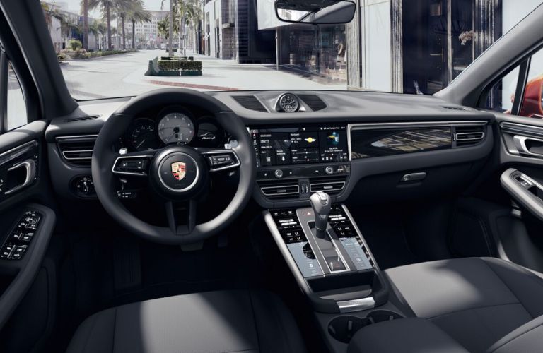 2022 Porsche Macan dashboard