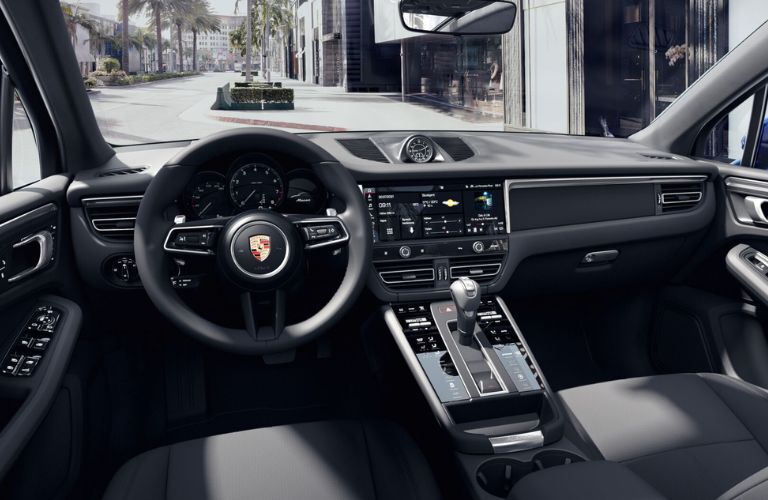 Front console of the 2024 Porsche Macan