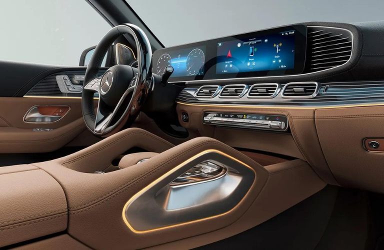 2024 Mercedes-Benz GLS SUV interior steering and dashboard