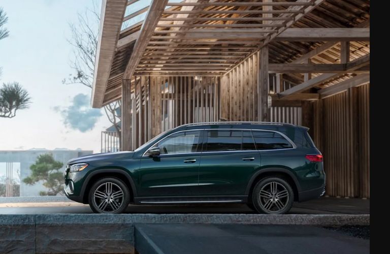 side view of the 2025 Mercedes-Benz GLS SUV