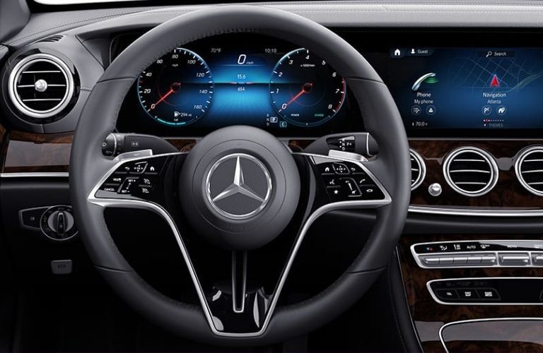 2022 MB E 350 Sedan steering wheel