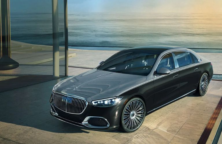 front and top view of the Mercedes-Maybach