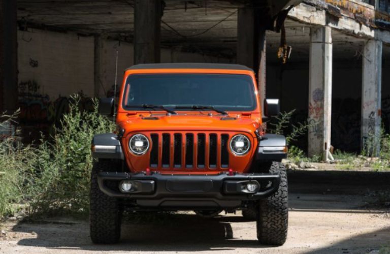 Frontview of the 2019 Jeep Wrangler