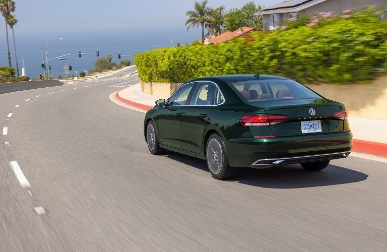 2021 Volkswagen Passat rear quarter view