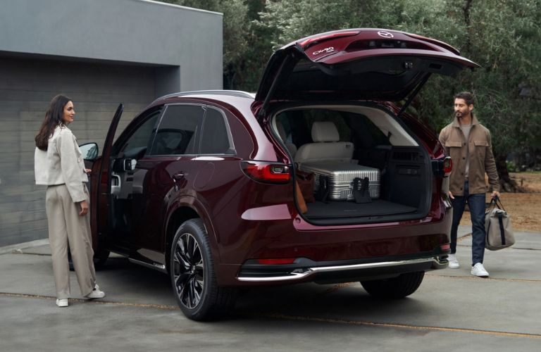 2026 Mazda CX-90 side and back view