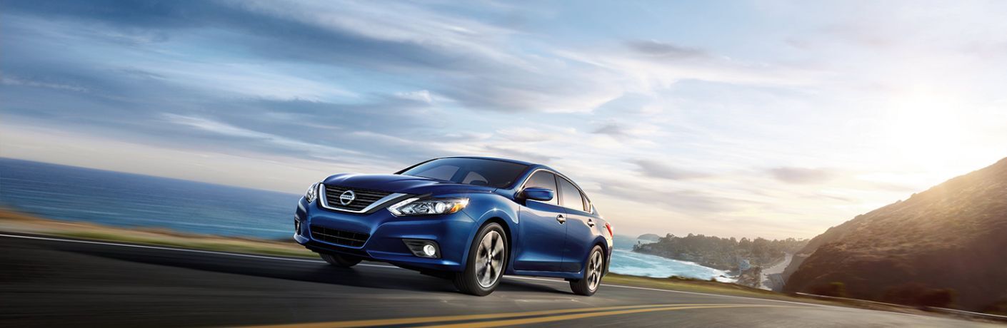 front quarter view of the 2017 Nissan Altima