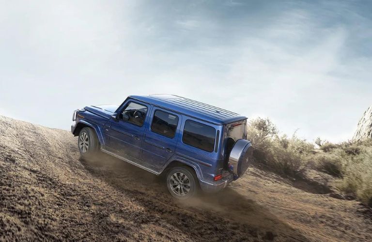 2024 Mercedes-Benz G 500 SUV off-roading