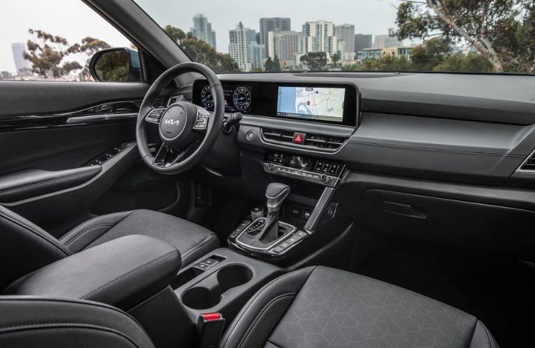 2025 Kia Seltos interior front dash