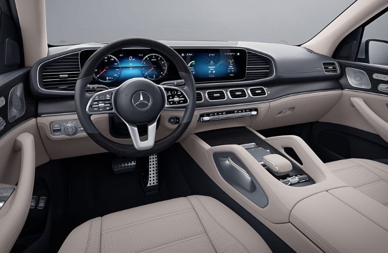 2022 Mercedes-Benz GLS Steering Wheel and Dashboard