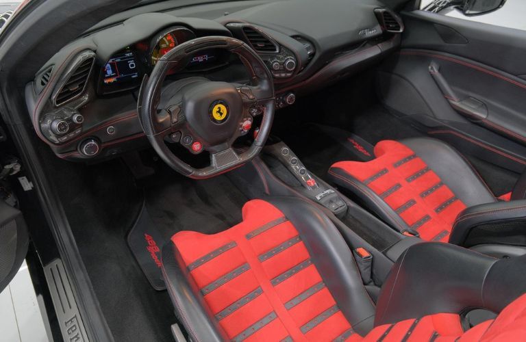 2019 Ferrari 488 Spider cabin