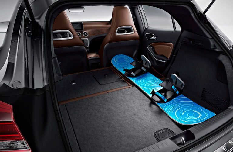 2016 Mercedes-Benz GLA-Class Storage Capacity