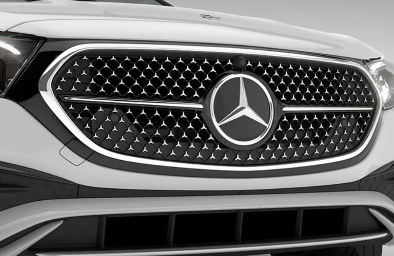 grille of the 2025 Mercedes-Benz E 350 4MATIC Sedan
