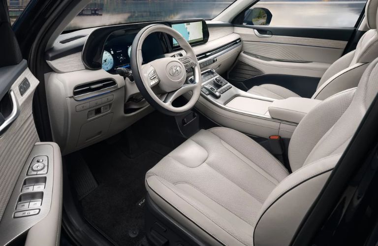 2025 Hyundai Palisade front interior