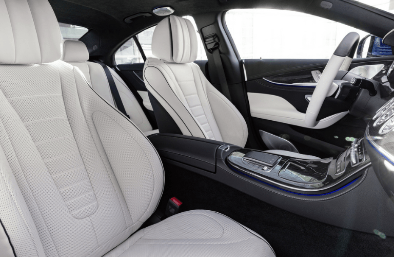 2022 Mercedes-Benz CLS front seats