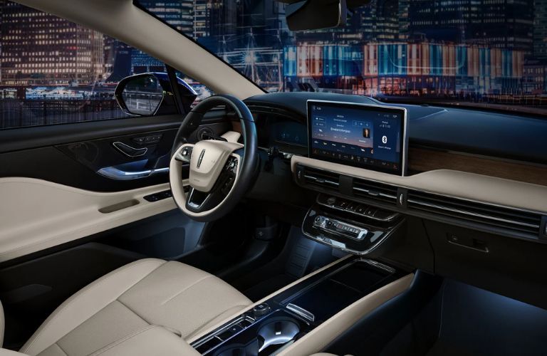 dashboard view of the 2025 Lincoln Corsair