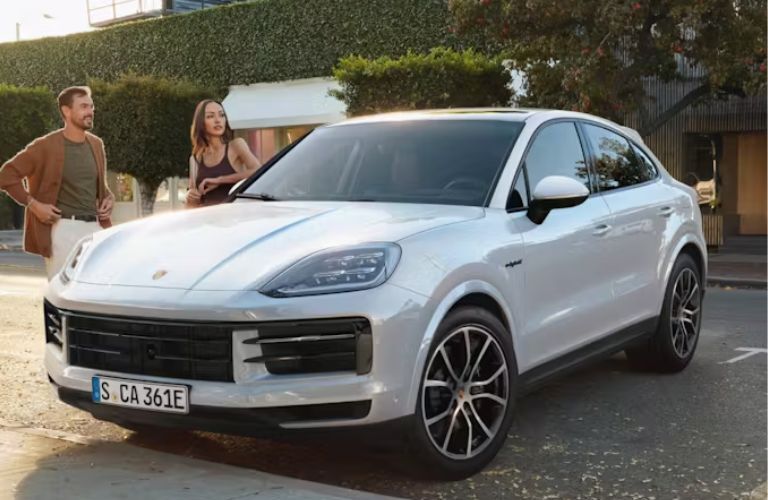 2025 Porsche Cayenne E-Hybrid Coupe exterior front view