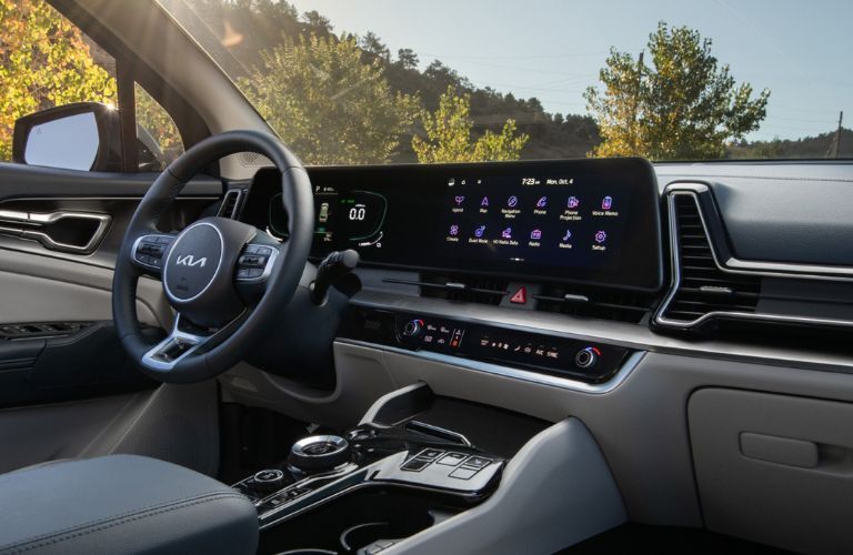 2025 Kia Sportage Hybrid front interior view