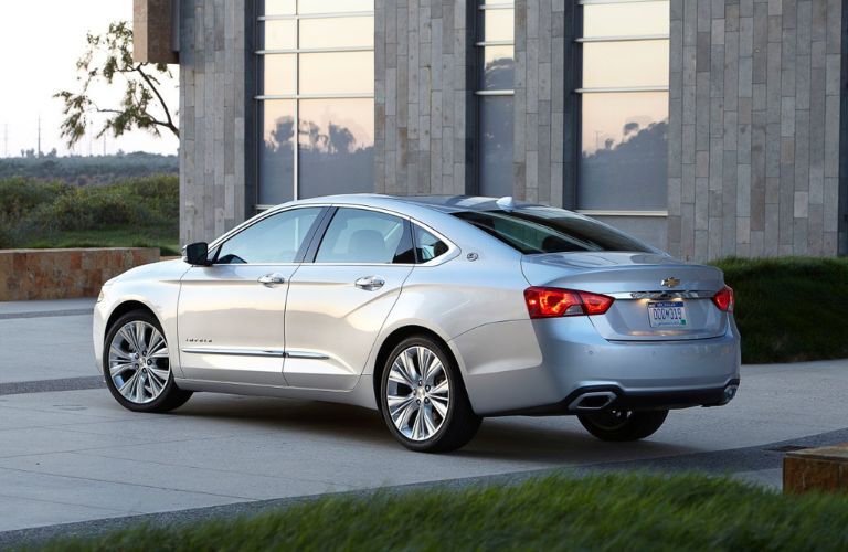 Rear three-quarter view of the 2018 Chevrolet Impala parked
