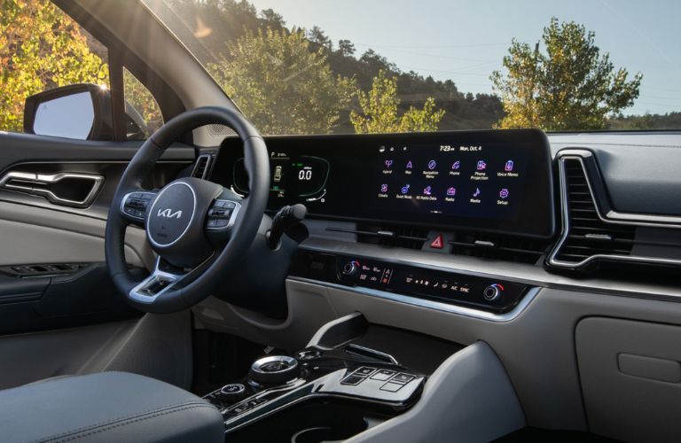 2025 Kia Sportage Hybrid interior front dash