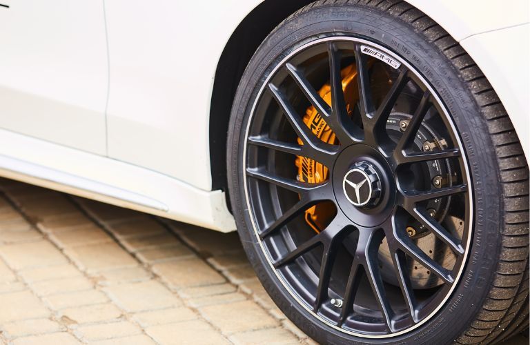 wheel of a Mercedes-Benz