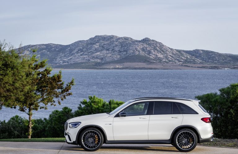 Side view of the 2022 Mercedes-Benz AMG® GLS 63