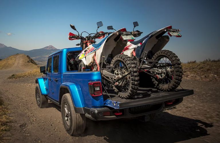 2025 Jeep Gladiator exterior rear view
