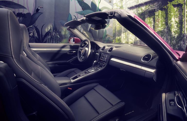 Interior of the 2023 Porsche 718 Boxer Style Edition
