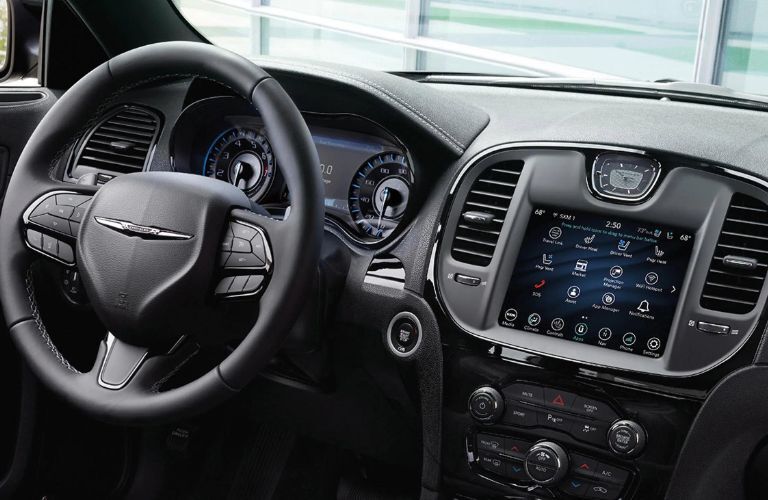 2022 Chrysler 300 interior front dash