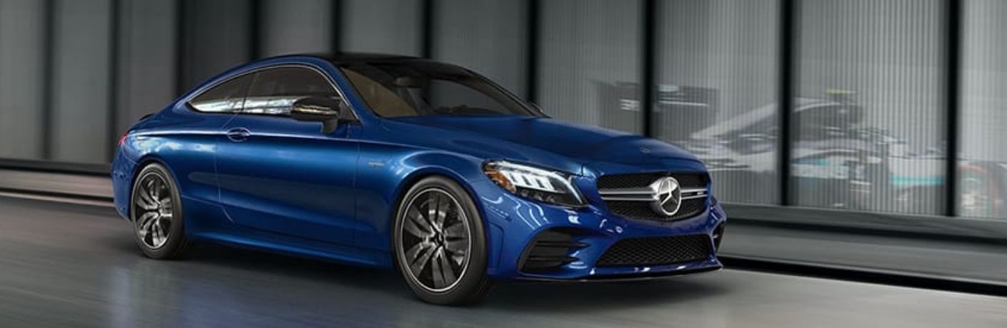 2022 Mercedes-AMG C 43 Coupe in action