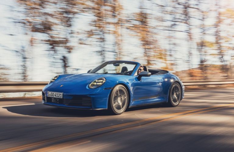 Porsche 911 Carrera T exterior side view